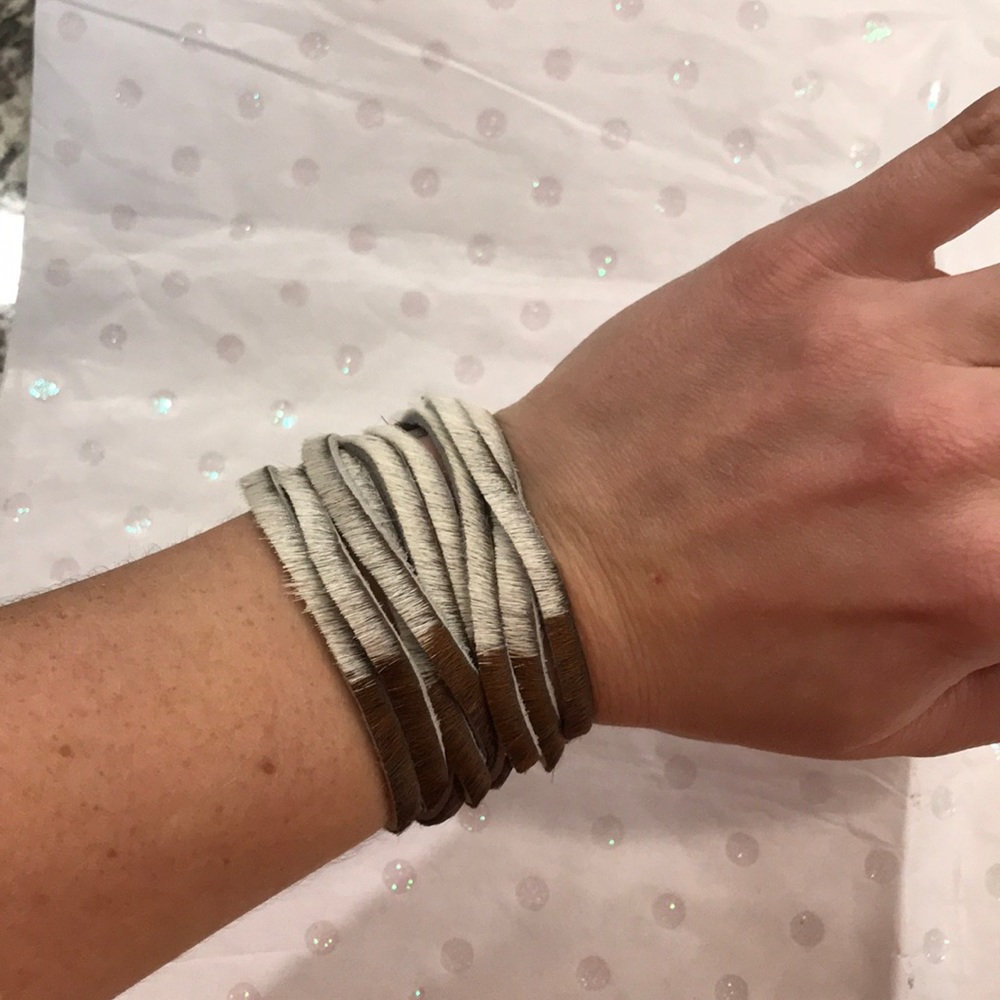 Cow bangle